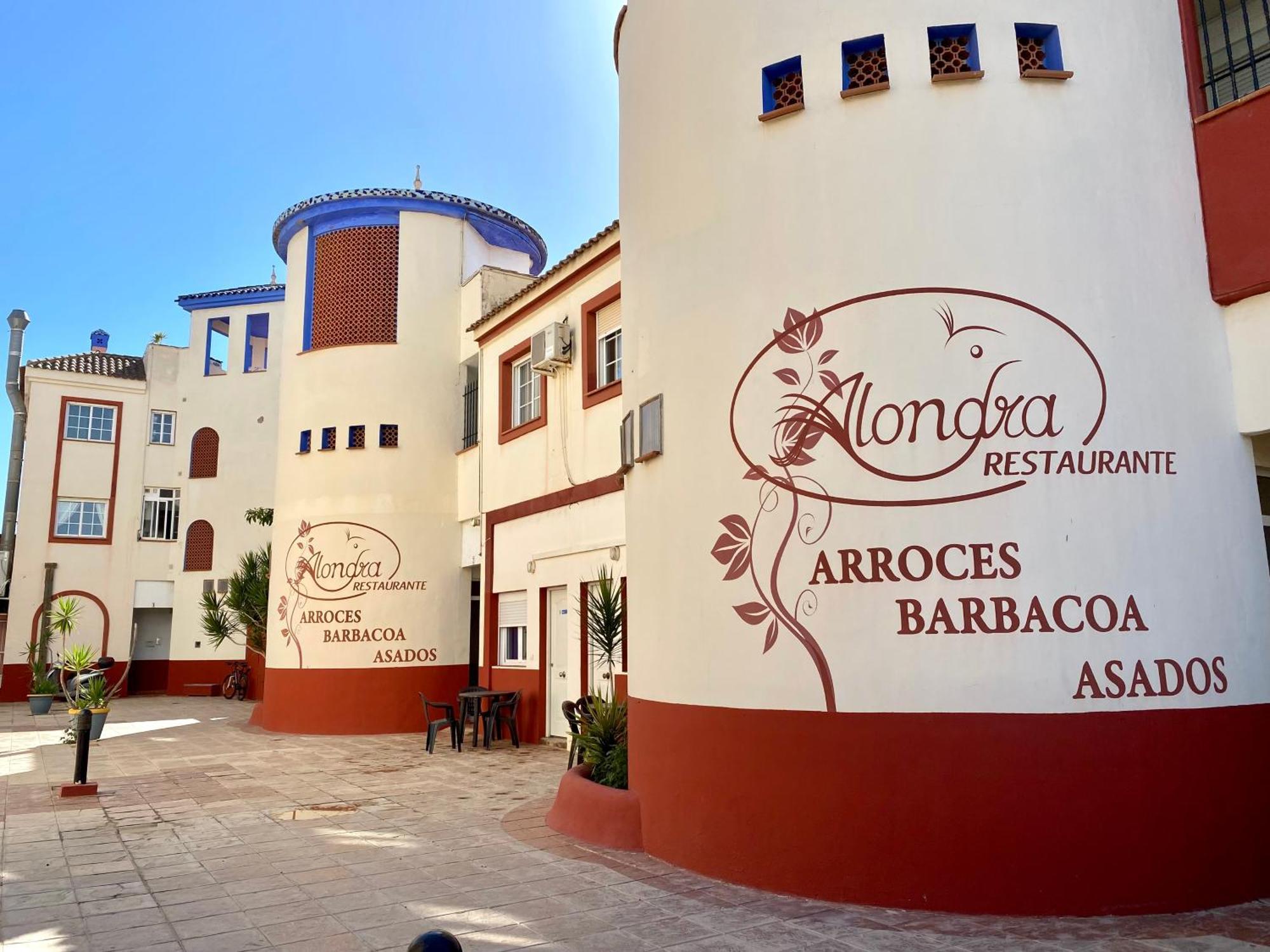 Luxury Apartment With Sea View Puerto Torrevieja Exterior photo